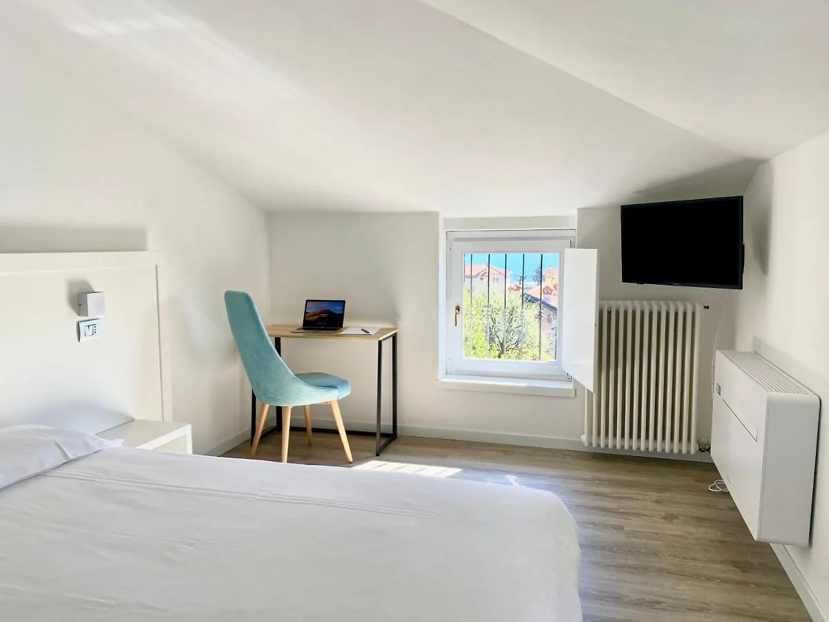 Apartamento Abies Lago Di Como Dongo
